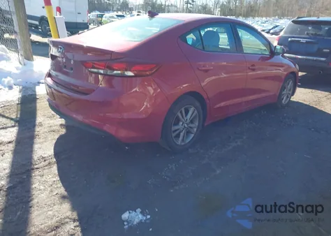 2017 Hyundai Elantra Value Edition z USA, uszkodzony, nr VIN KMHD84LF3HU276562